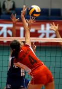 07-08全国女排联赛A组第五轮  江苏主场3比0胜南京部队